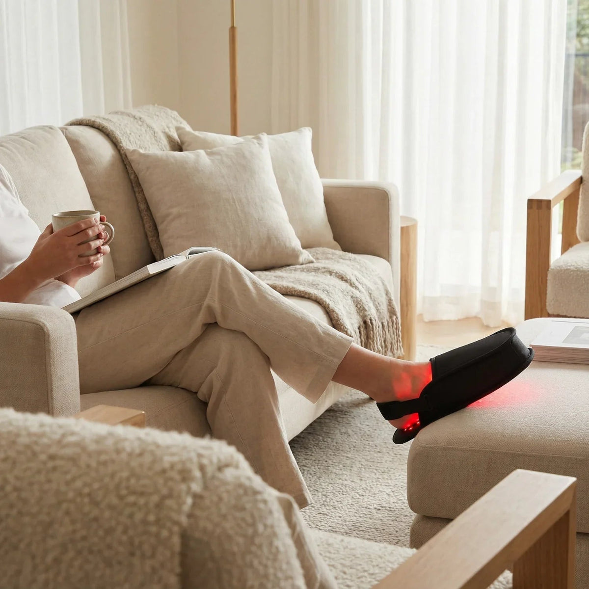 NEO LUMINUS Red Light Therapy Slippers